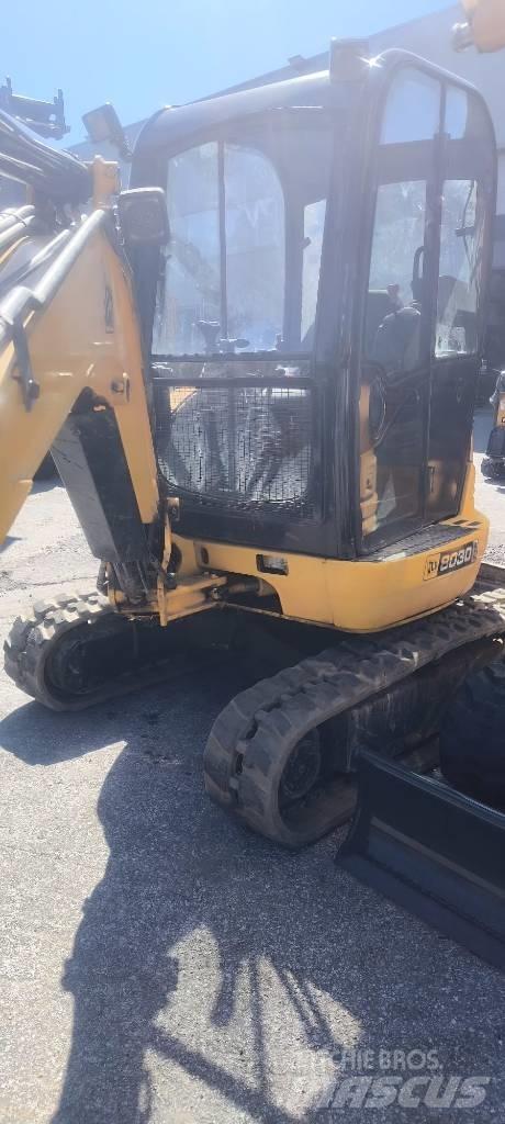 JCB 8030 Miniekskavaatorid < 7 t