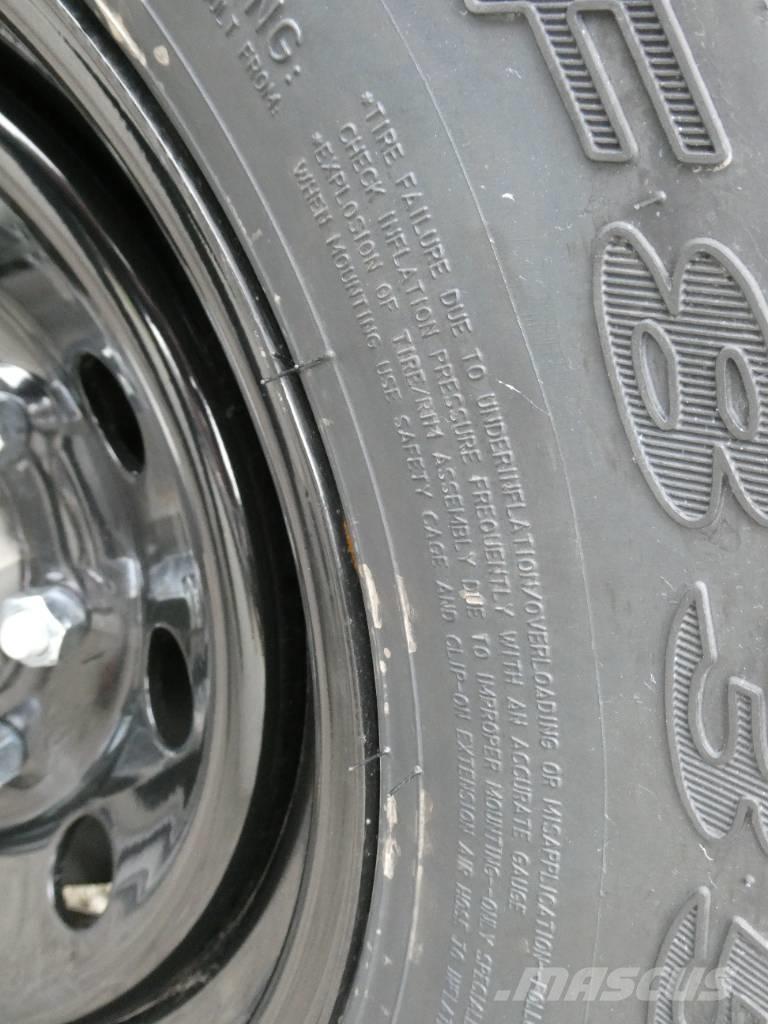 RawMaxx DTX24BP14K Raskeveohaagised