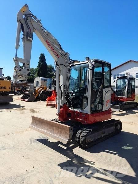 Takeuchi TB 335 R Miniekskavaatorid < 7 t