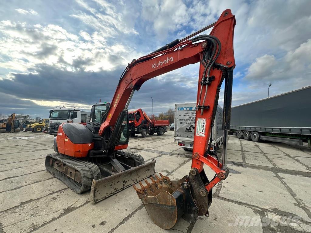 Kubota KX-080-4 Miniekskavaatorid < 7 t
