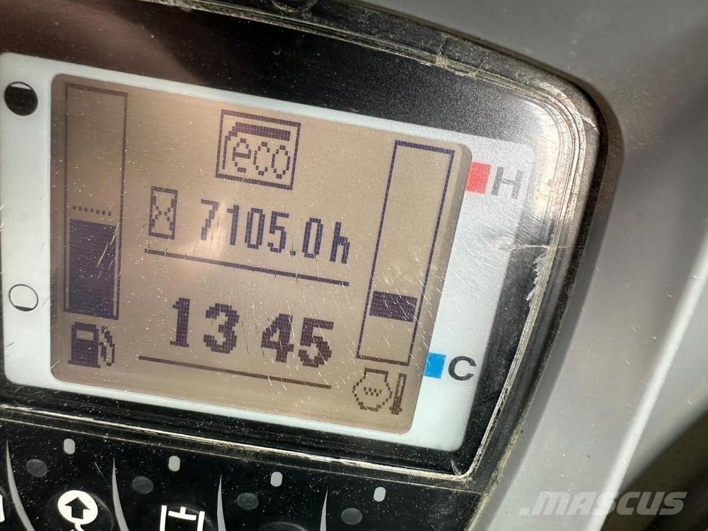 Kubota KX-080-4 Miniekskavaatorid < 7 t