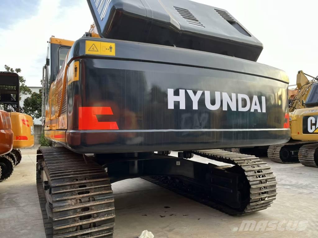 Hyundai 305 LC-9T Roomikekskavaatorid
