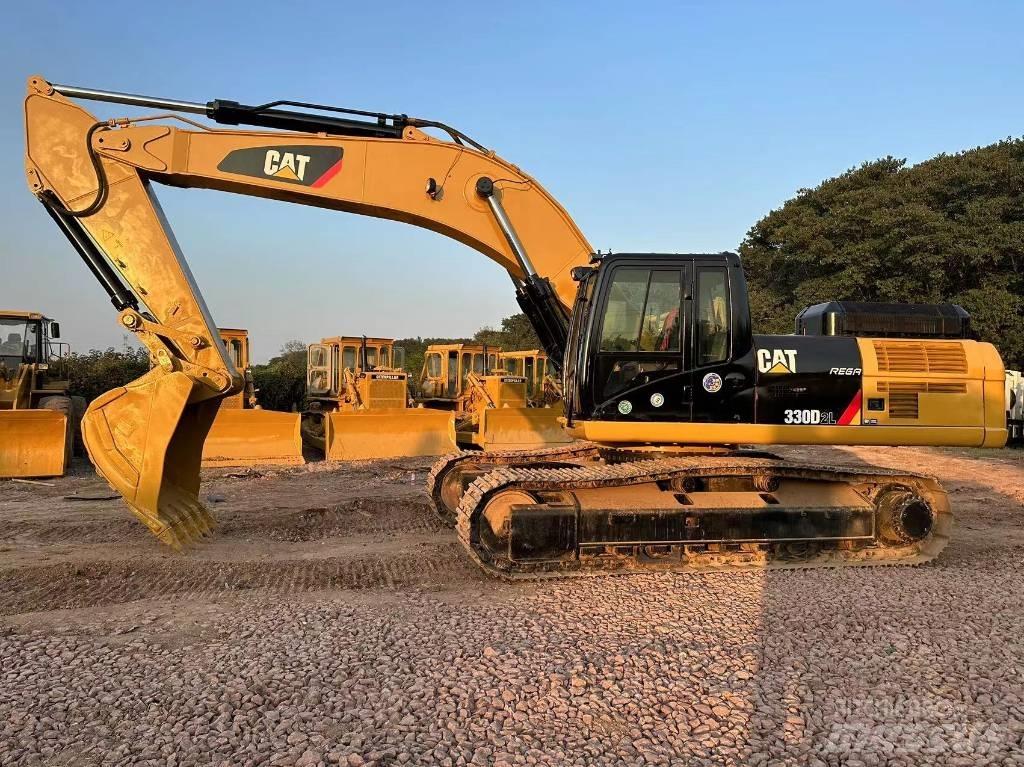 CAT 330 D L Roomikekskavaatorid