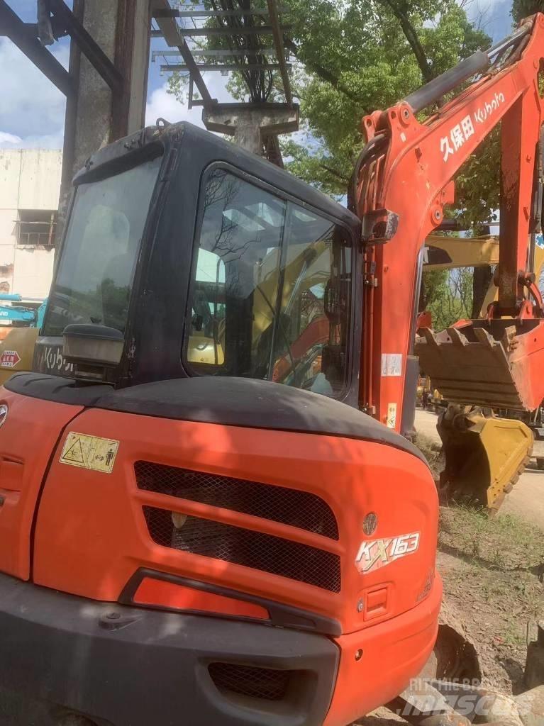 Kubota KX 163 Roomikekskavaatorid
