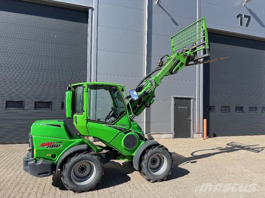 Avant 860 i Väikelaadurid