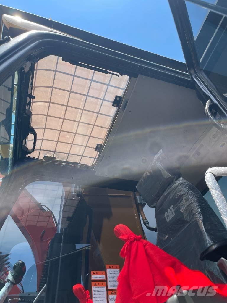 CAT 323D2 Roomikekskavaatorid