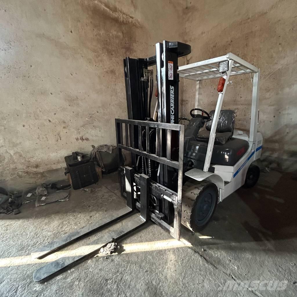 TCM FD35 Diiseltõstukid