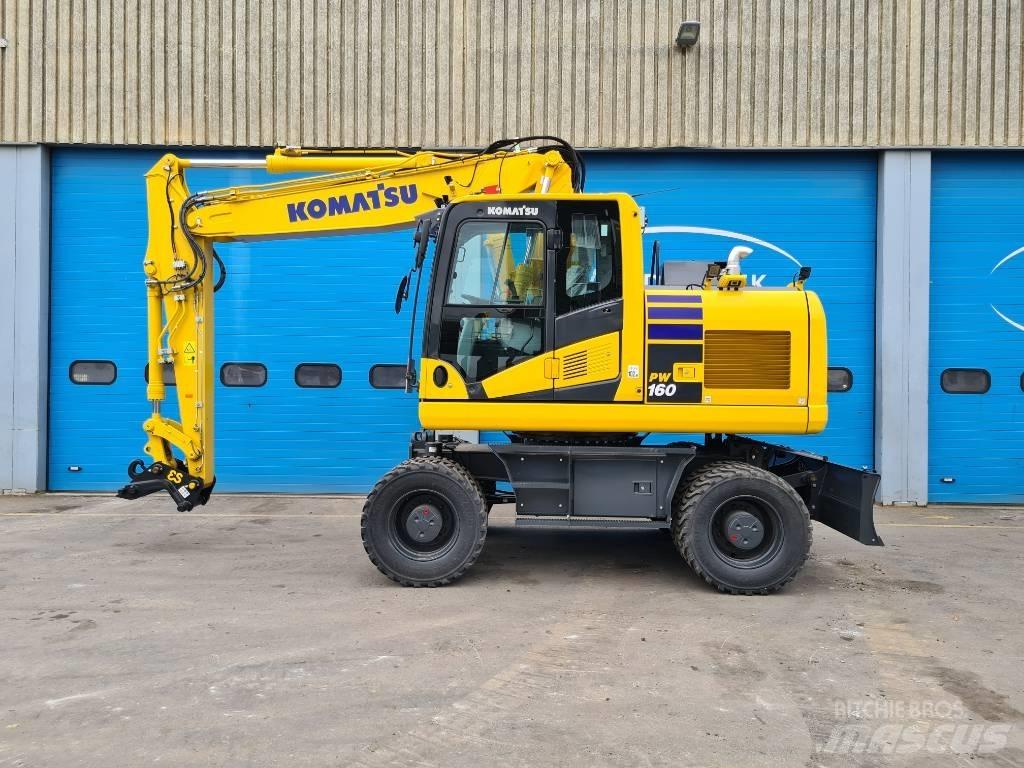 Komatsu PC 160 LC Roomikekskavaatorid