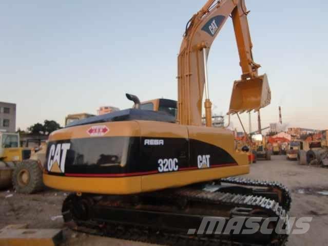 CAT 320 C Roomikekskavaatorid