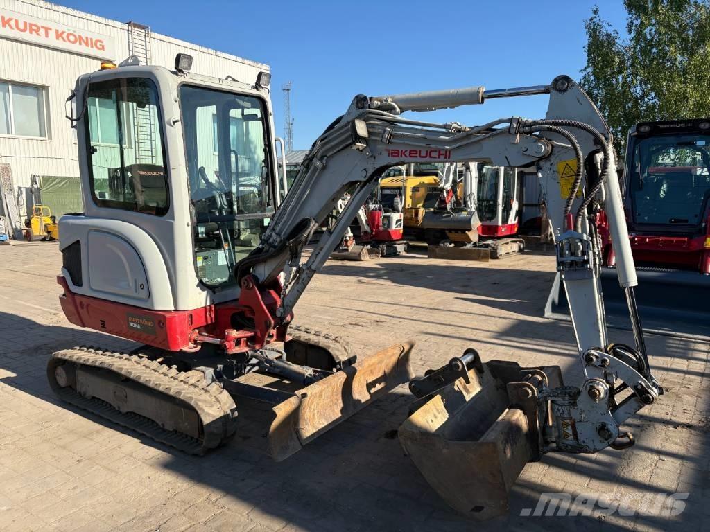 Takeuchi TB 225 Miniekskavaatorid < 7 t