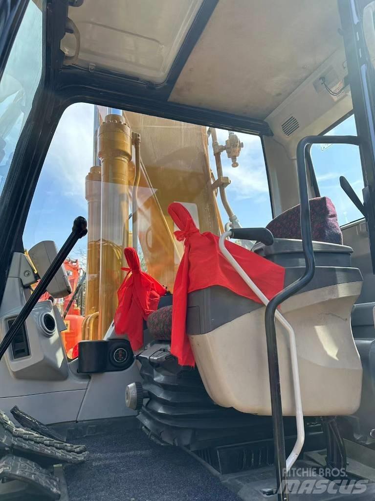 CAT 320 C L Pika noolega ekskavaatorid
