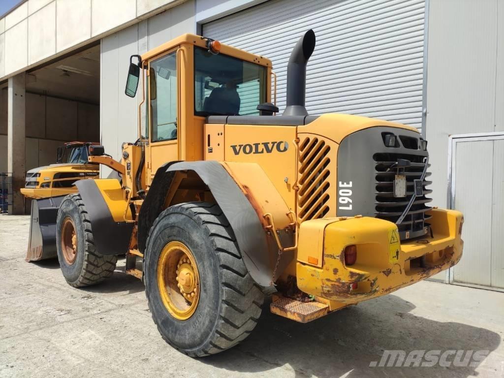 Volvo L 90 E Rataslaadurid