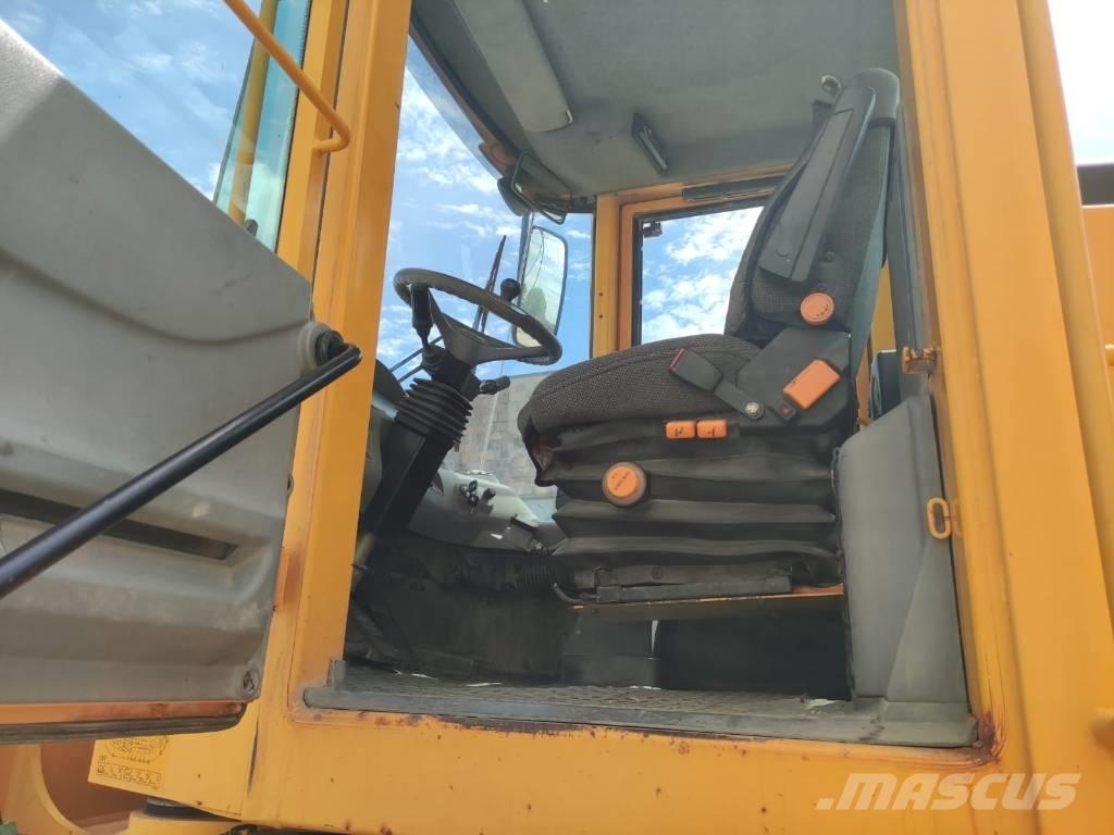 Volvo L 90 E Rataslaadurid