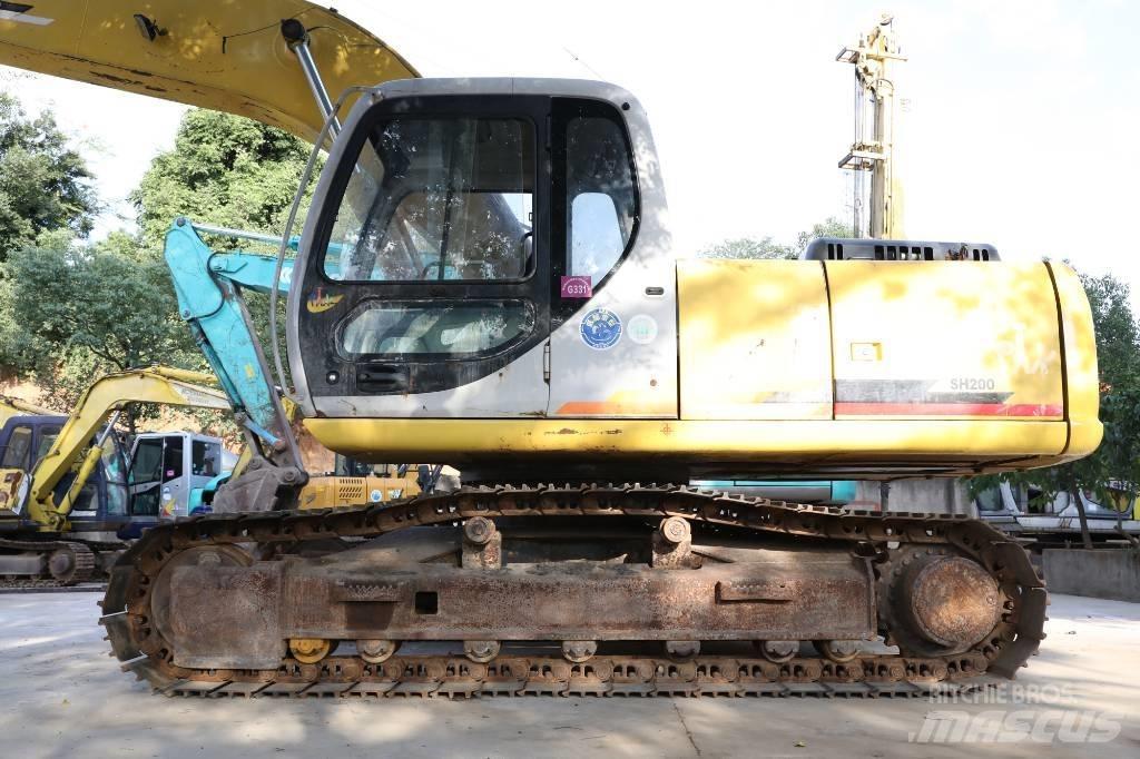 Sumitomo SH200A3 Roomikekskavaatorid