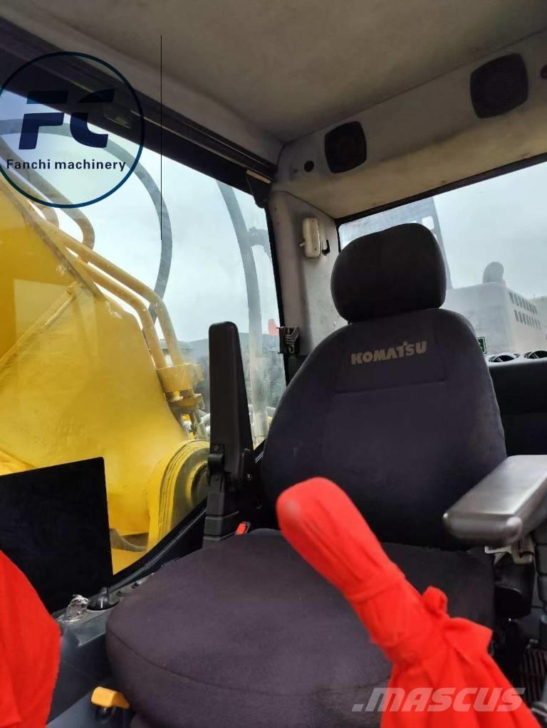 Komatsu PC 460 Roomikekskavaatorid