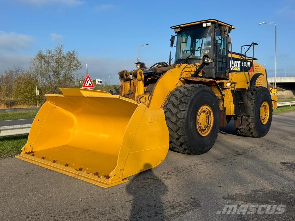 CAT 980M Rataslaadurid