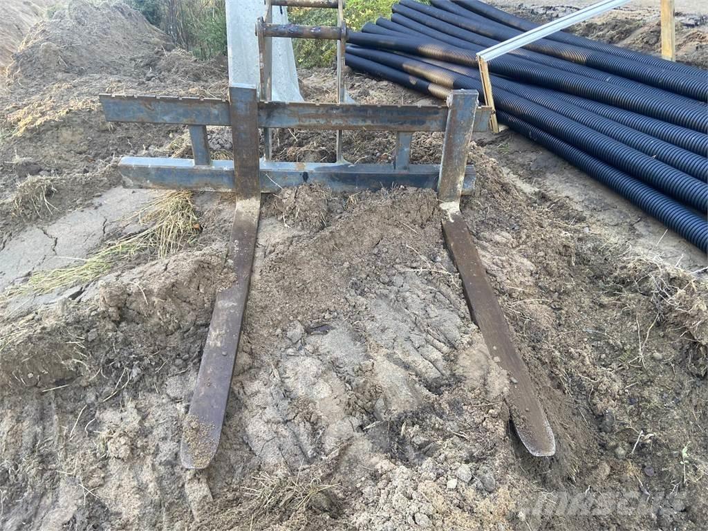  Trukkipiikit S45 Tõstekahvlid