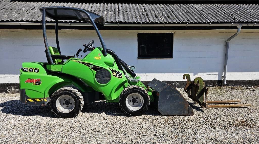 Avant E 5 Väikelaadurid