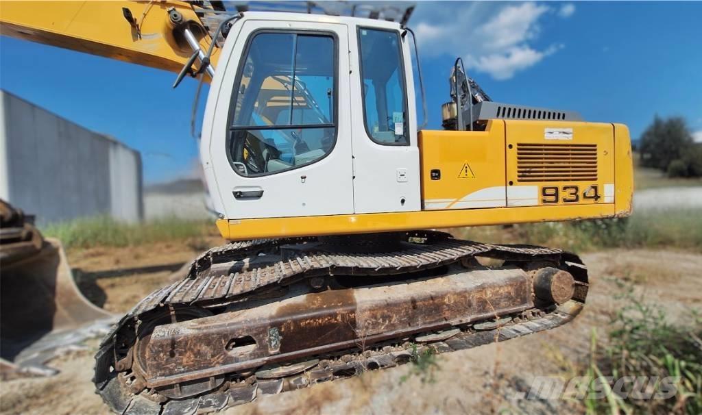 Liebherr R934C HDC Roomikekskavaatorid