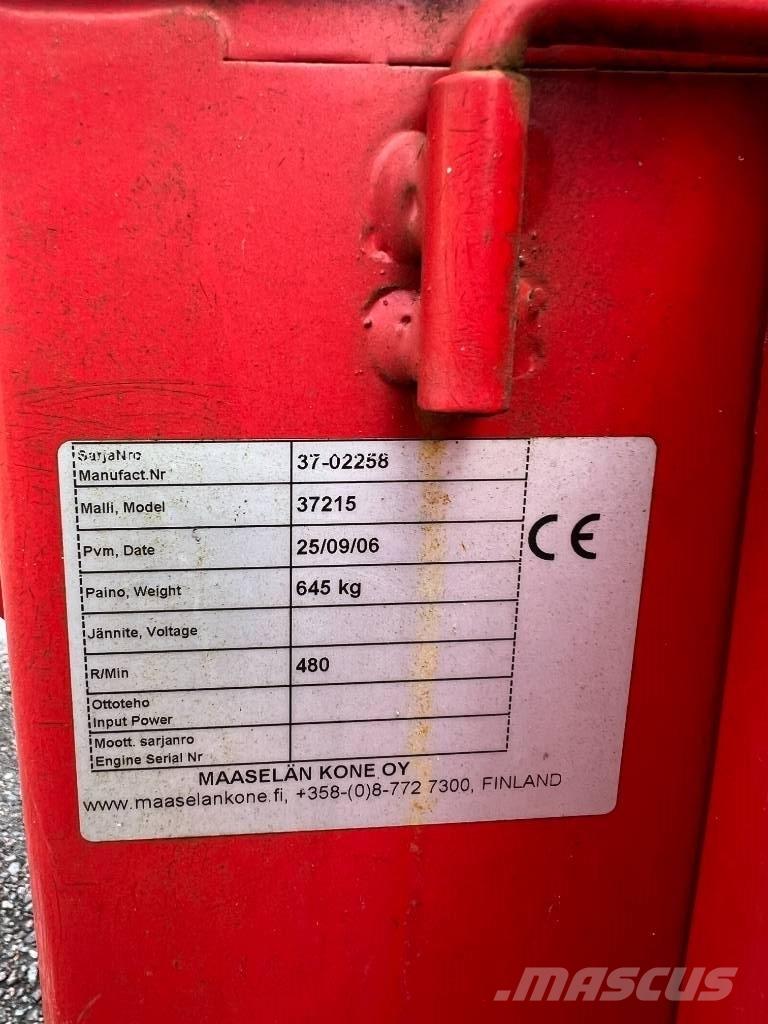 Hakki Pilke 1X37 Puulõikurid ja halumasinad