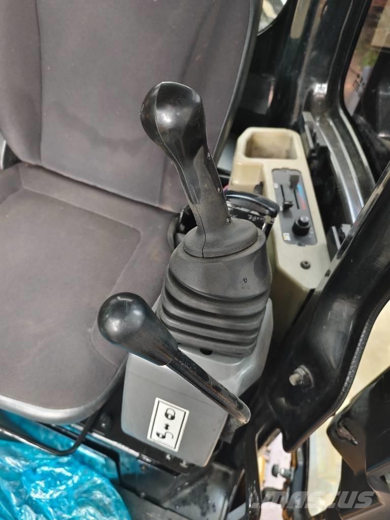 CAT 303.5E Miniekskavaatorid < 7 t