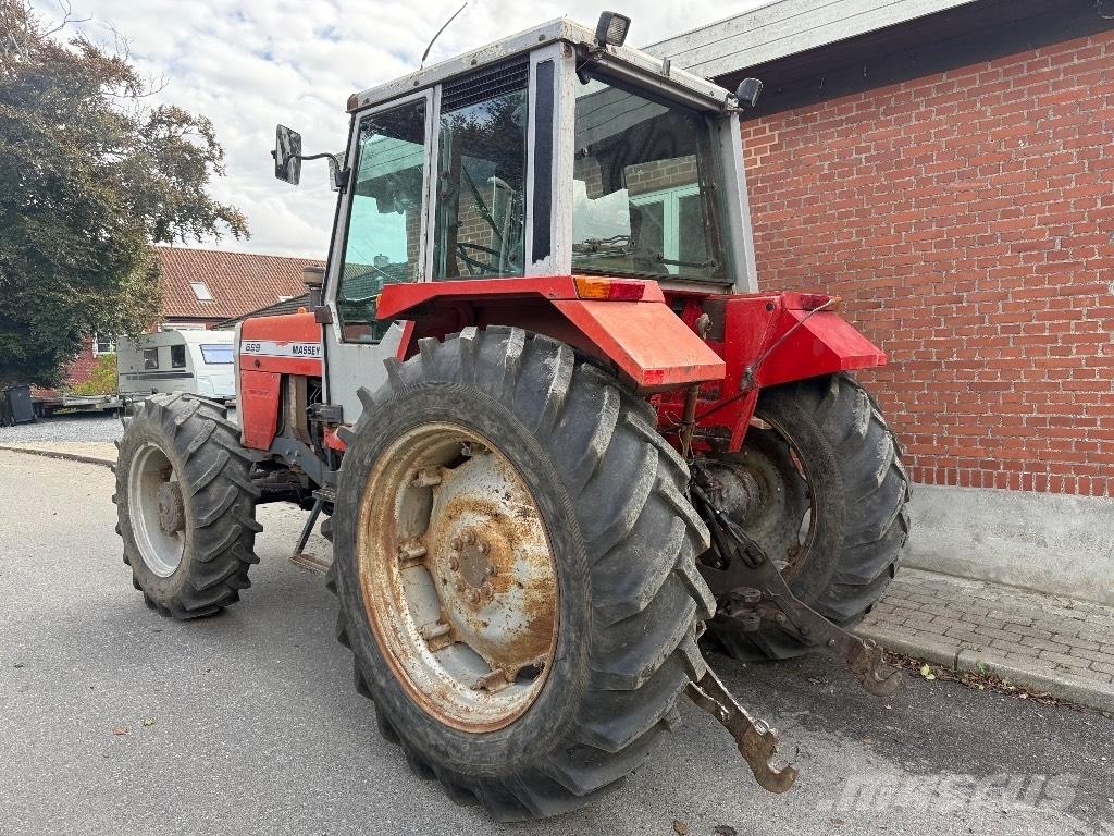 Massey Ferguson 699 Traktorid
