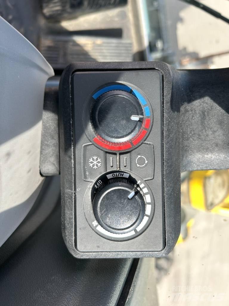 Wacker Neuson EW 100 Ratasekskavaatorid