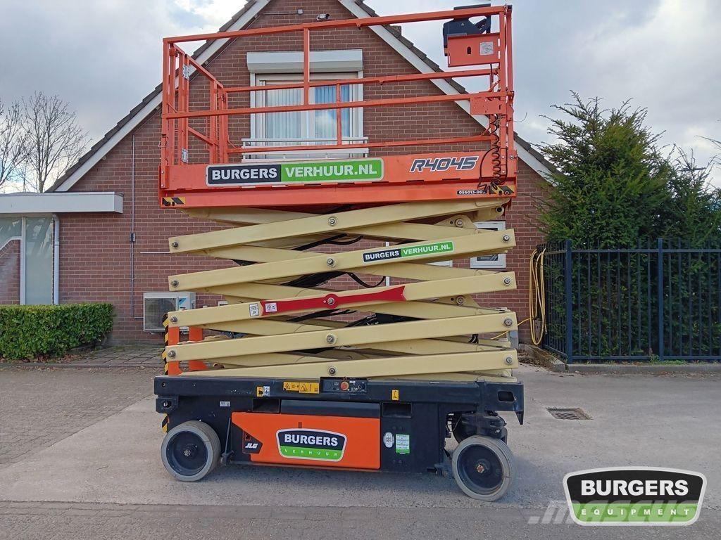 JLG R4045 Käärtõstukid