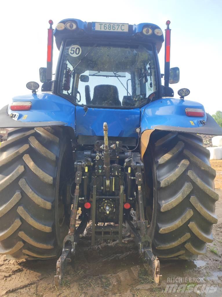 New Holland T 8.360 Traktorid