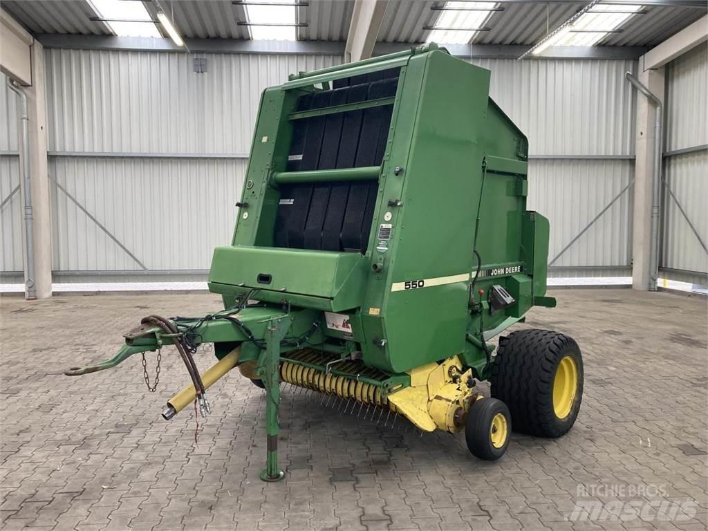 John Deere 550 Ruloonpressid