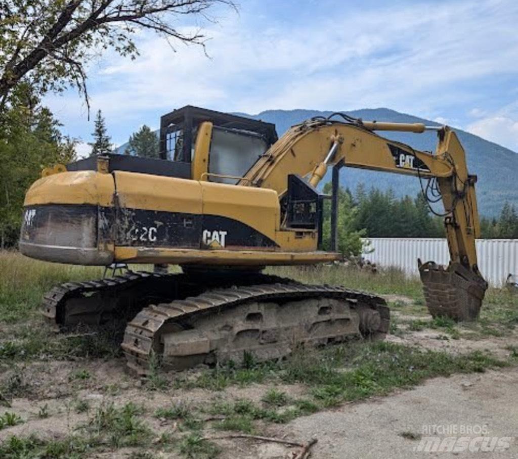 CAT 322 C Roomikekskavaatorid