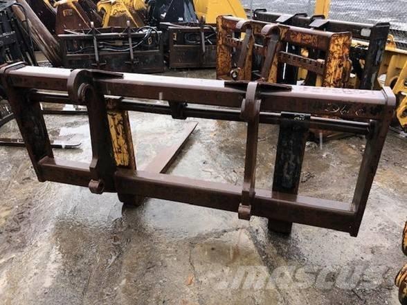 CAT IT 38 G Tõstekahvlid