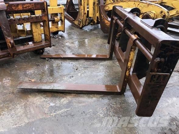 CAT IT 38 G Tõstekahvlid