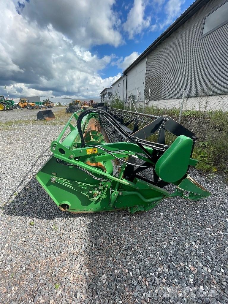 John Deere 622R Kombainide heedrid