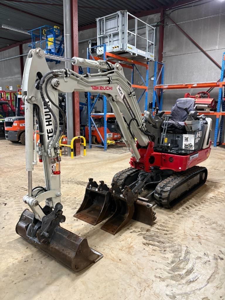 Takeuchi TB 225 Miniekskavaatorid < 7 t