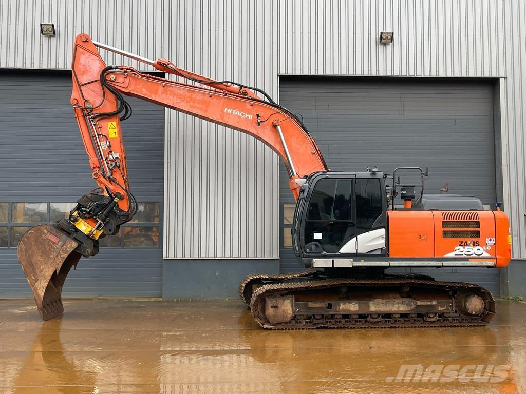 Hitachi ZX250LC-6 Roomikekskavaatorid