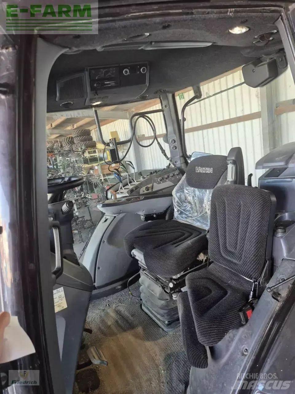Valtra t235a Traktorid