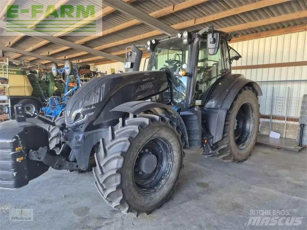 Valtra t235a Traktorid