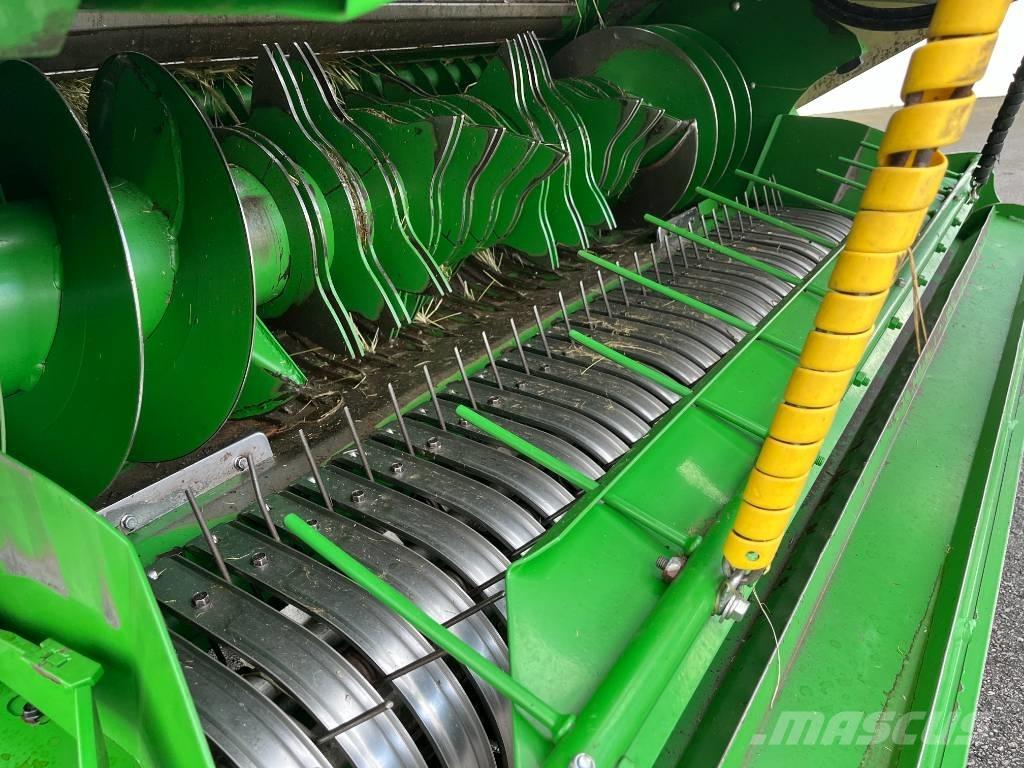 John Deere V 451R Ruloonpressid