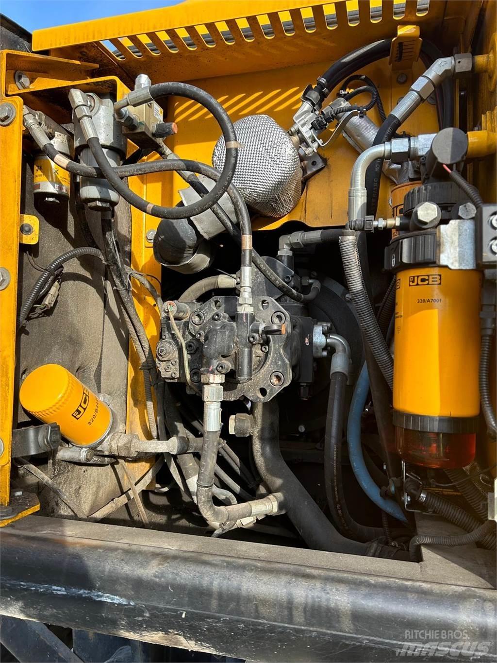 JCB JS175WMT4F Ratasekskavaatorid