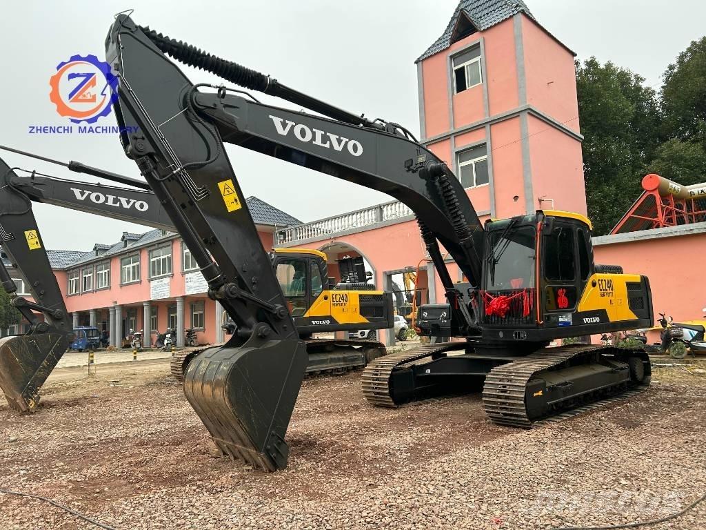 Volvo EC 240 Roomikekskavaatorid
