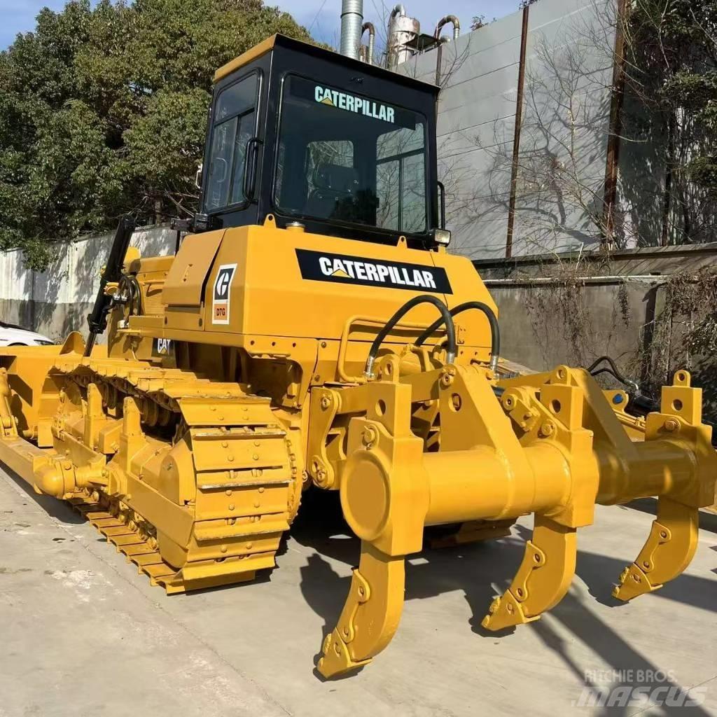 CAT D 7 G Buldooserid