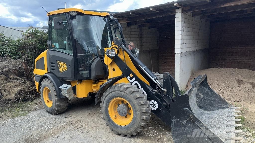 JCB 406 T 4 Rataslaadurid