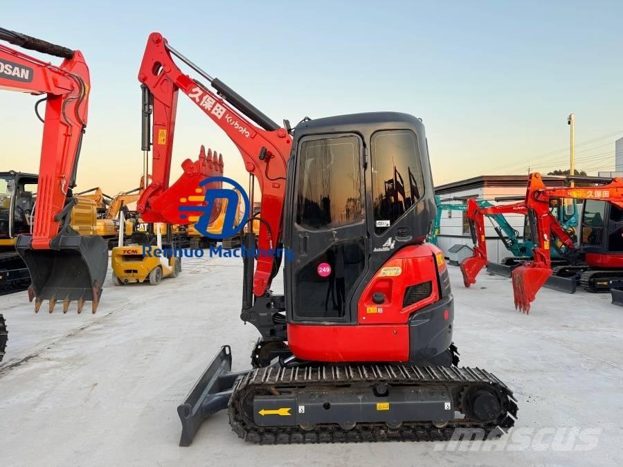 Kubota U 30 Miniekskavaatorid < 7 t