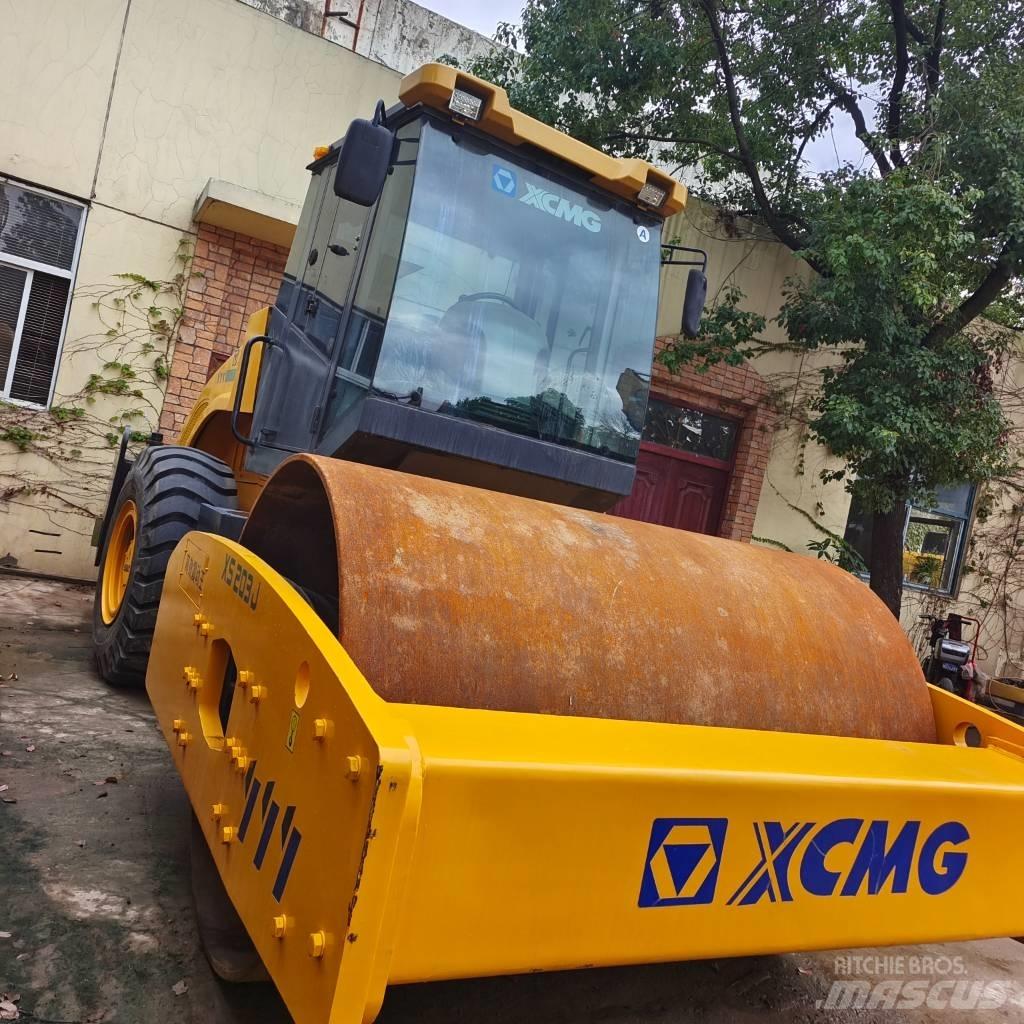 XCMG XS223J Ühe trumliga rullid