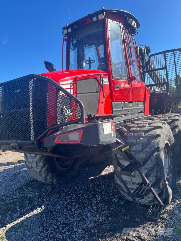 Komatsu 895 Forwarderid