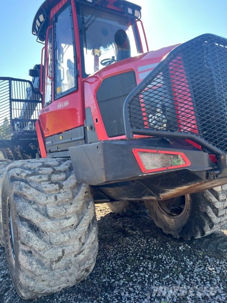 Komatsu 895 Forwarderid