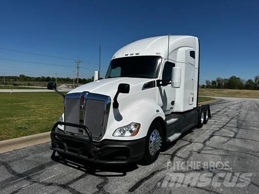 Kenworth T 680 Sadulveokid