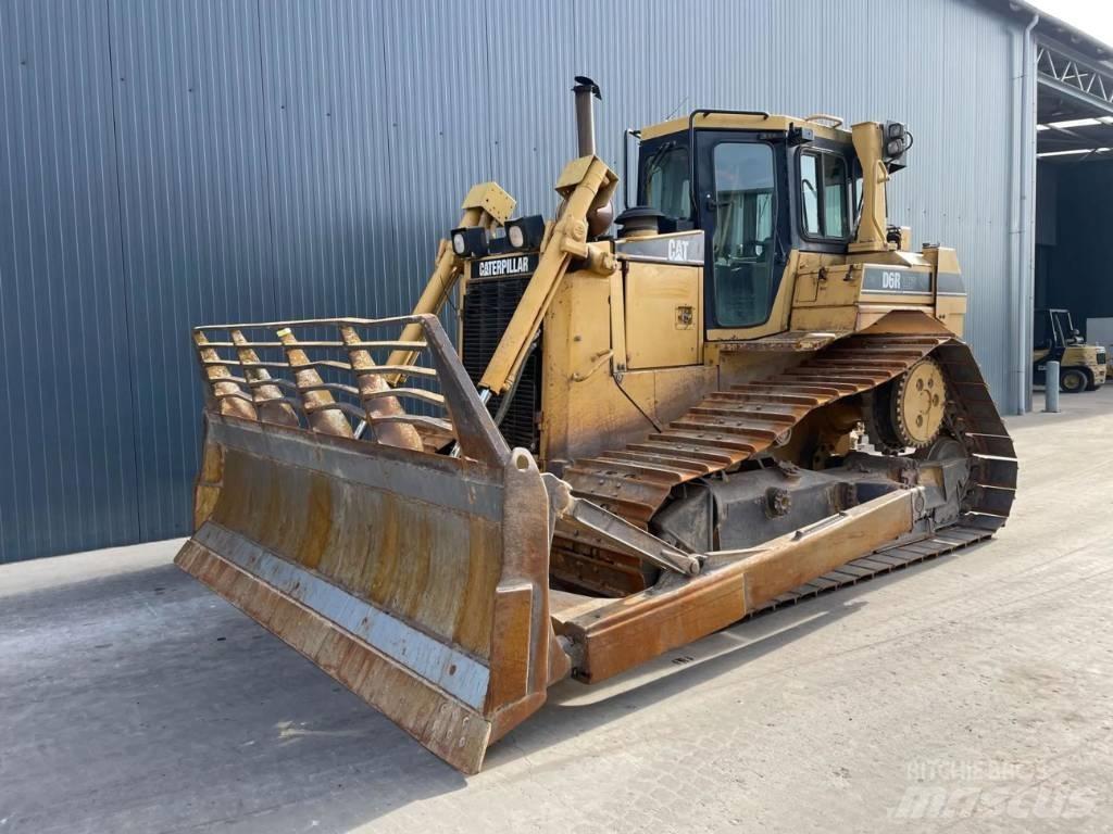 CAT D6R LGP Buldooserid
