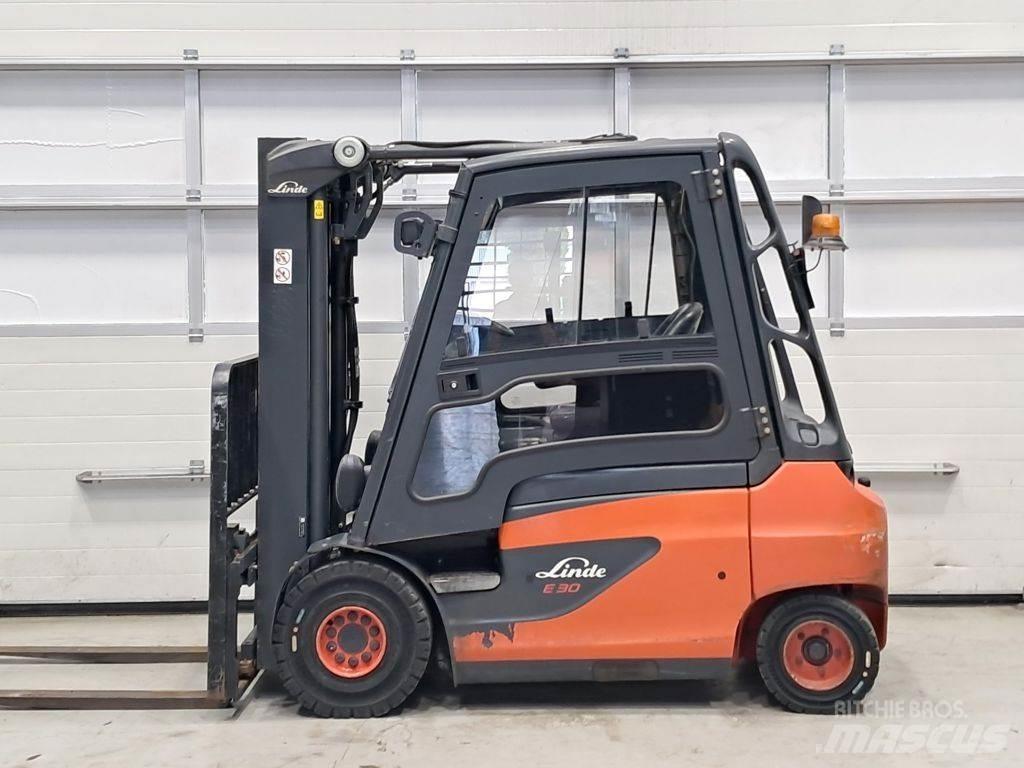 Linde E30-01 Elektritõstukid